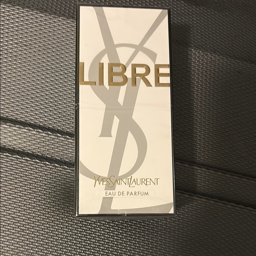 Yves Saint Laurent Libre Perfume in White and Gold 90ml